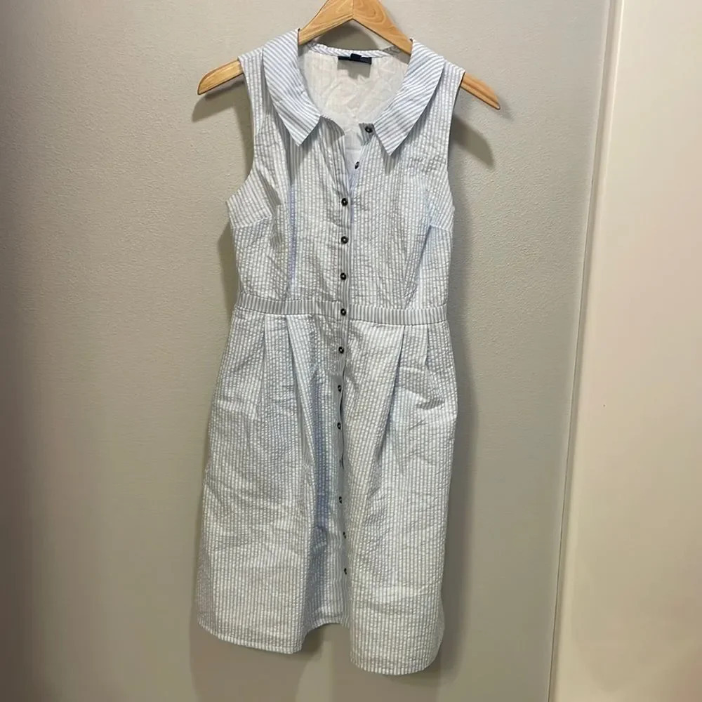 Modcloth woman’s Seersucker cotton dress in blue and white